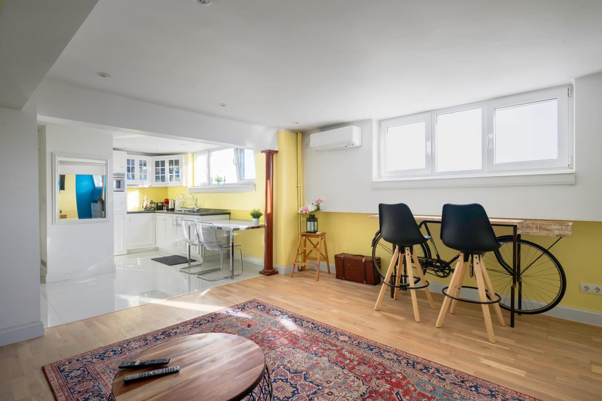 Views From Cozy 1-bedroom Flat By Flat Mаnager Apartment Sofia